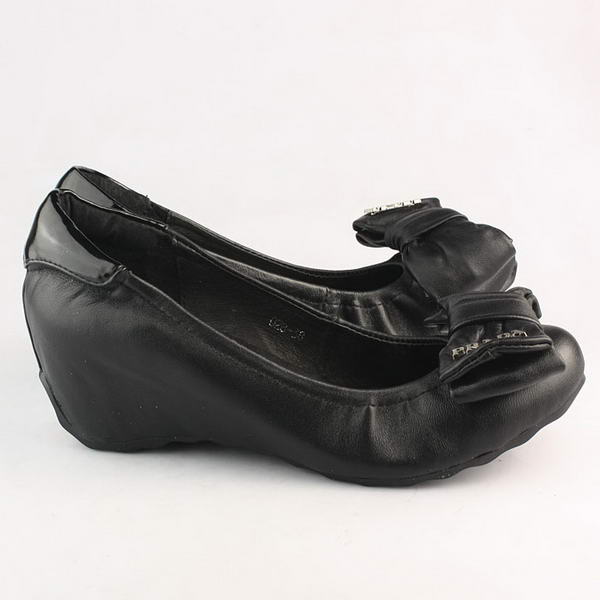 Prada Lambskin Leather Ballerina Flat 1F564D Black