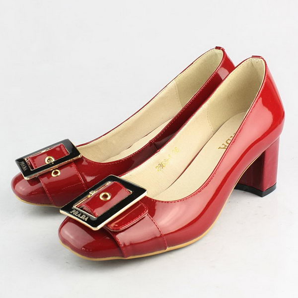 Prada Patent Leather Pump PD076 Red