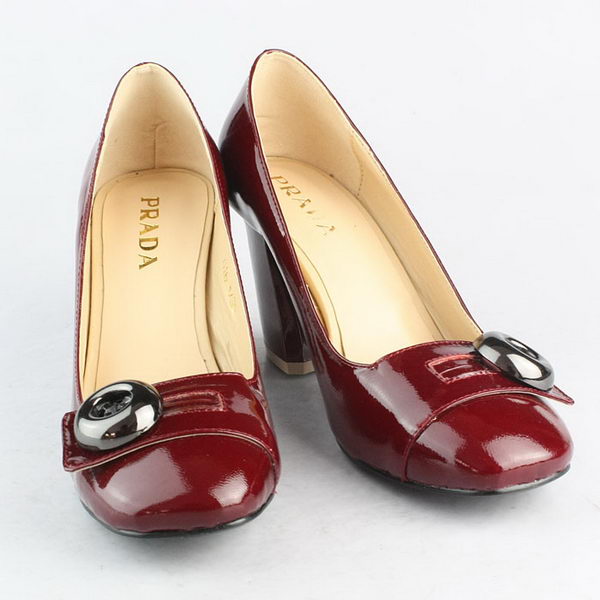 Prada Patent Leather Pump PD078 Wine