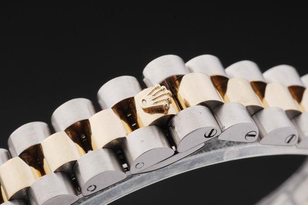 Rolex Datejust Mechanism Golden White Cutwork Watch-RD2374
