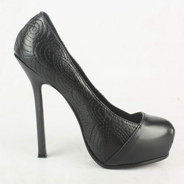 Yves Saint Laurent Stitching Pumps Black