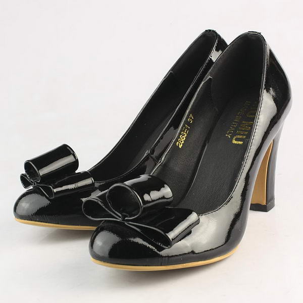 miu miu Patent Leather Bow Round Toe Pump Black