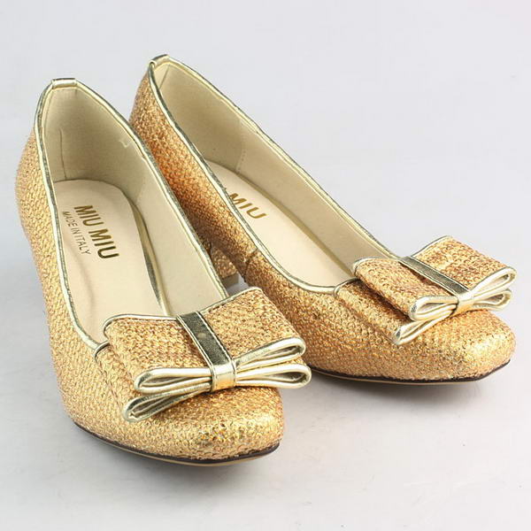 miu miu Rigid Sequined Bow Pump Gold