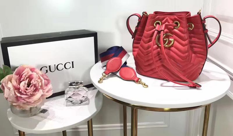 GUCCI Marmont 476674 21-22-11cm Borse