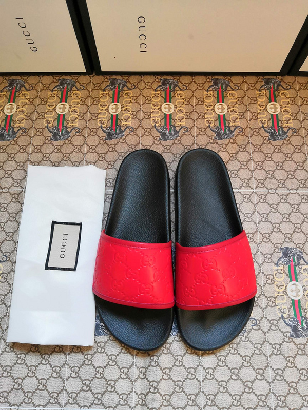 Gucci Slippers Men 011