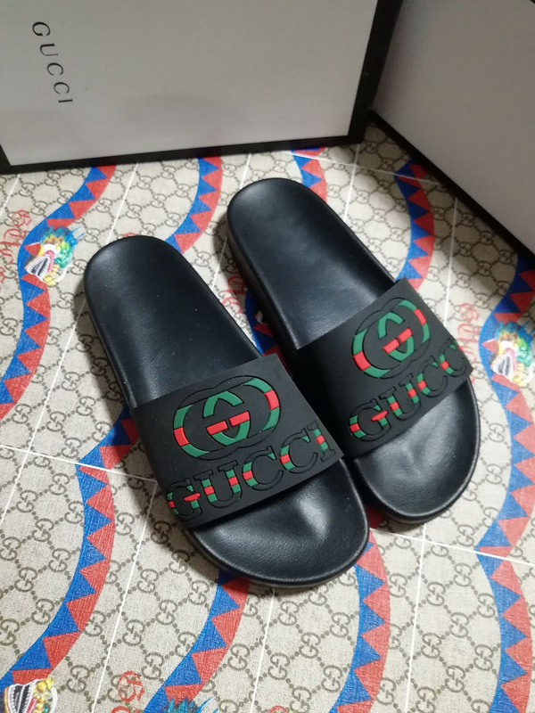 Gucci Slippers Men 030