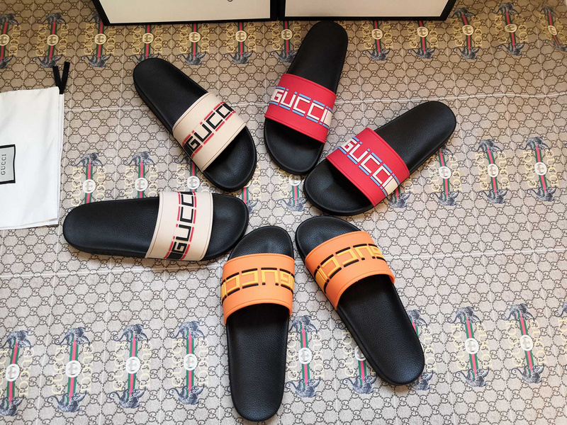 Gucci Slippers Men 033