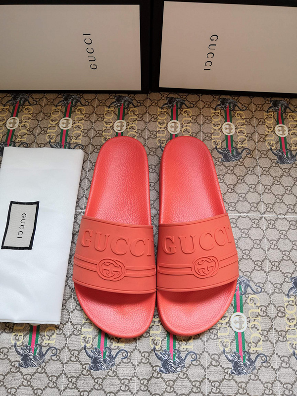 Gucci Slippers Men 066