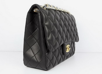 Chanel Jumbo Lambskin Quilted Flap Bag A58600 Black