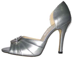 Manolo Blahnik metallic silver dOrsays shoes