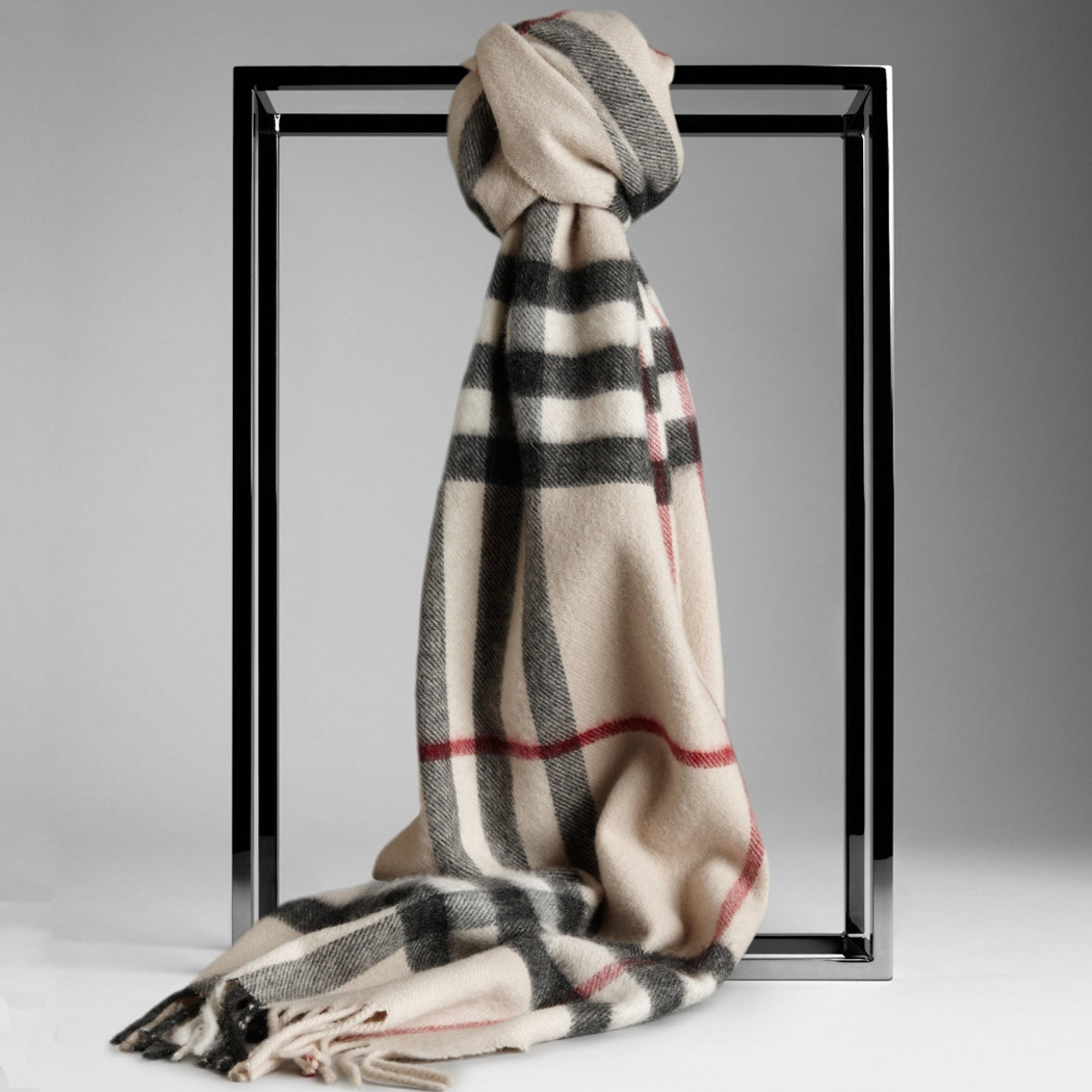 Burberry Gigante Controlla Sciarpa 32013041