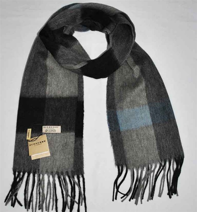 Burberry Sciarpa 35646970