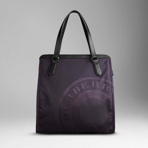 Burberry Nylon Heritage Buckle Borsa Tote 37641631