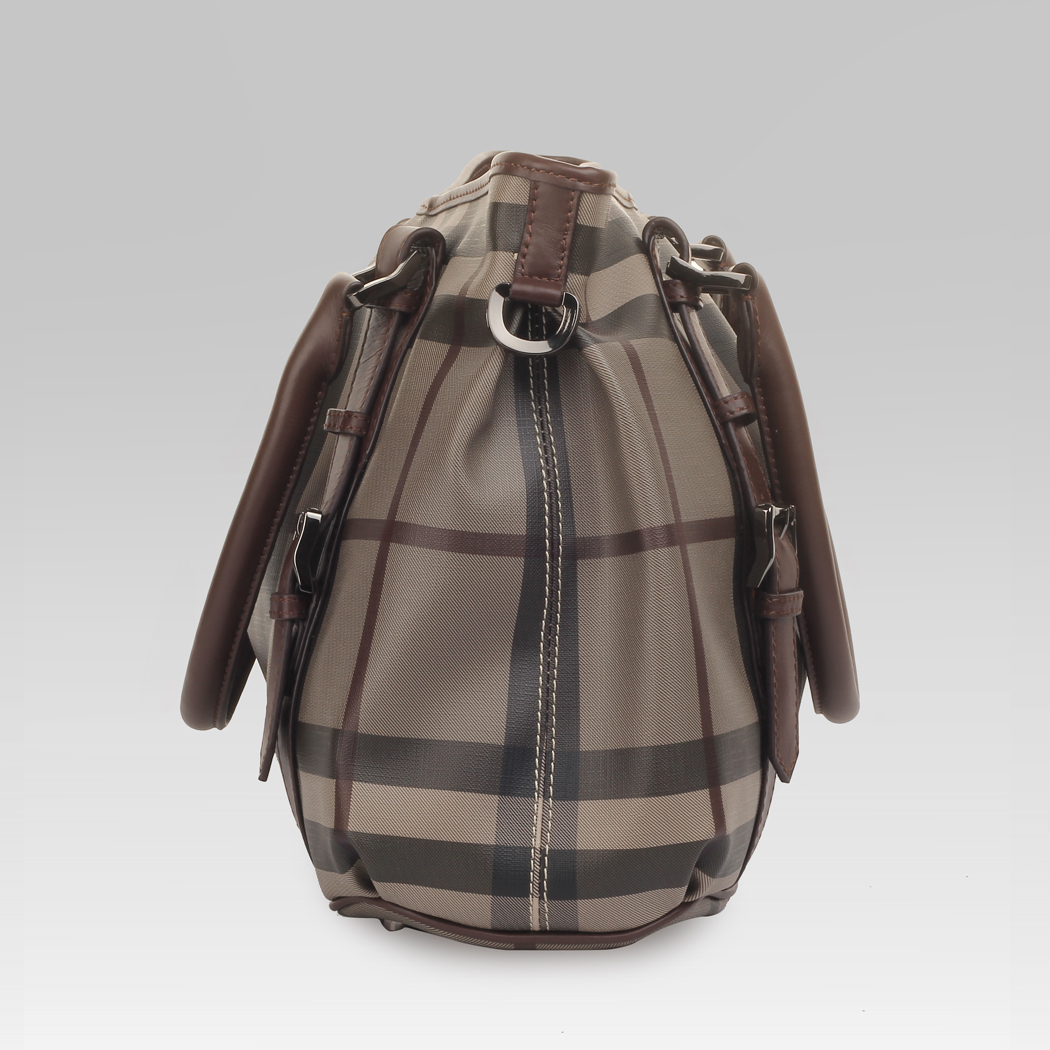 Burberry Media affumicato Controllare Tote 37865701