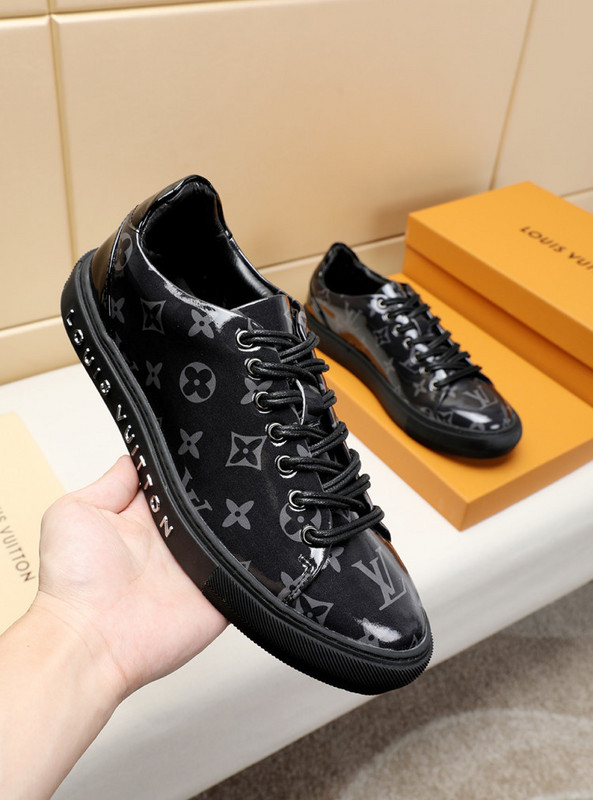 Louis Vuitton Uomo Scarpe 0115