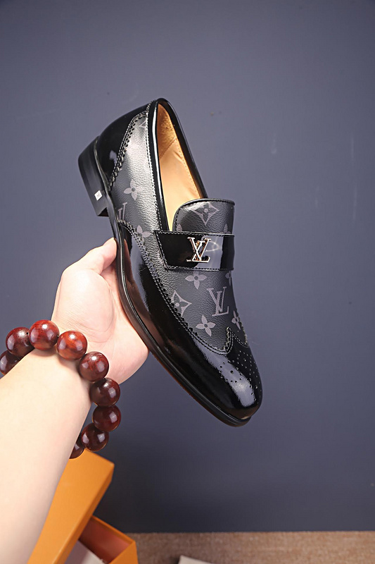 Louis Vuitton Uomo Scarpe 0036