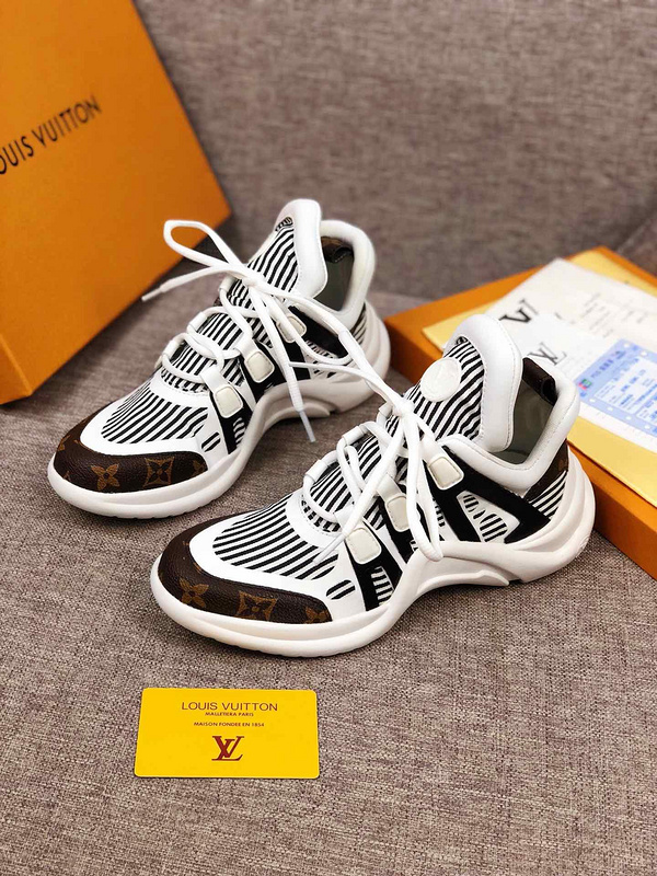 Louis Vuitton Uomo Scarpe 0059