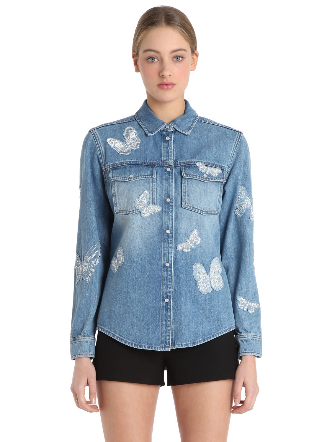 Valentino giacca in denim con farfalle ricamate celeste donna abbigliamento,valentino abbigliamento casoria,valentino borse piccole,sconti