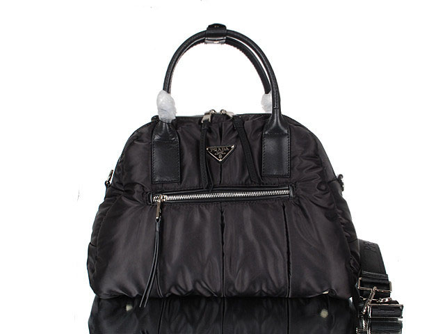 2013 Ultima Prada Bomber Tessuto Tote bn0881 in Black