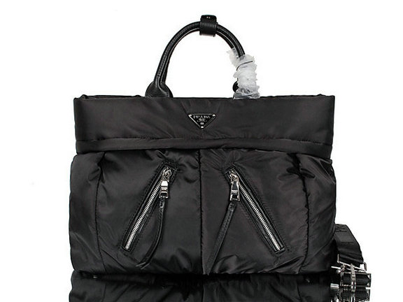 2013 Ultima Prada Bomber Tessuto Tote bn2617 in Black