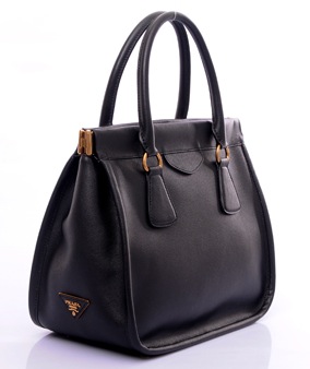 Prada Saffiano pelle Telaio Borsa BN2185 in Nero